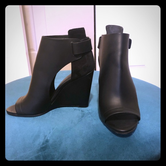 Vince Shoes - Vince Wedge Booties